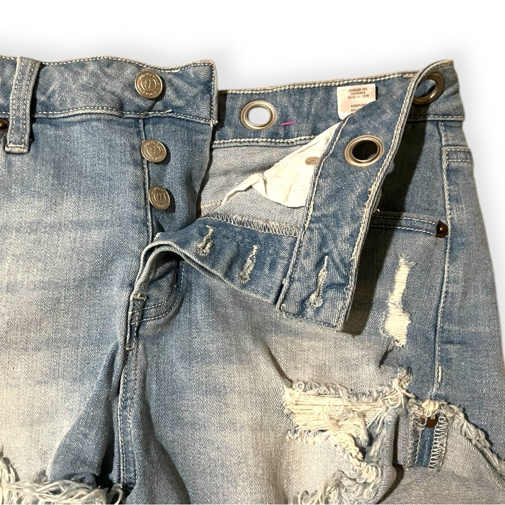Alterd‎ State Cutoff Button fly Shorts Womens 27 Light Wash Blue - Picture 3 of 5